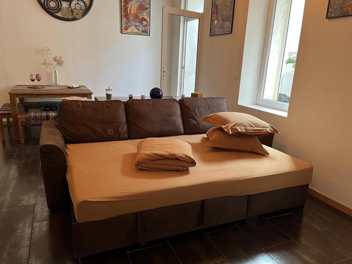 Appartement Atypique Cosy Entre Terre & Mer Marseille Exteriör bild