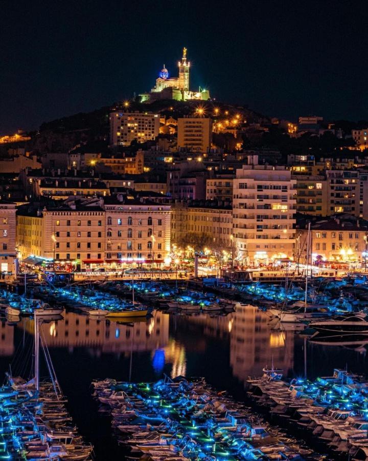 Appartement Atypique Cosy Entre Terre & Mer Marseille Exteriör bild