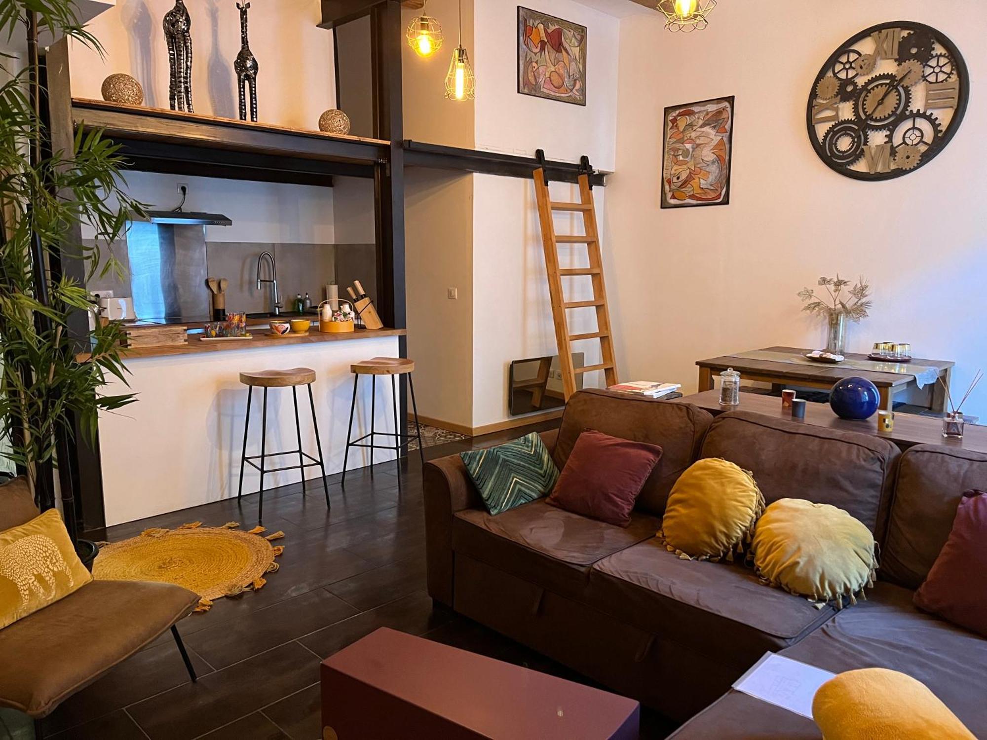 Appartement Atypique Cosy Entre Terre & Mer Marseille Exteriör bild